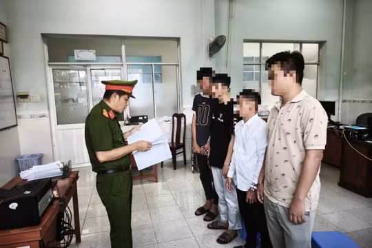An Giang: Nhóm đối tượng mang dao tấn công cả nhà người khác để giải quyết mâu thuẫn