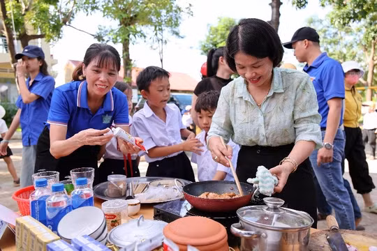 Gần 300.000 sản phẩm dinh dưỡng Vinamilk cùng trẻ em cả nước đón Trung thu