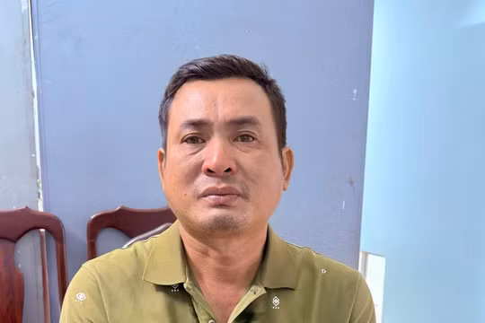 Buôn lậu máy gặt trị giá hơn 400 triệu đồng qua biên giới, một người đàn ông bị khởi tố