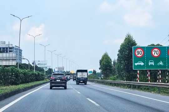 Quốc lộ được phân cấp cho địa phương quản lý, bổ sung quy định mới về trạm dừng nghỉ từ 1/7
