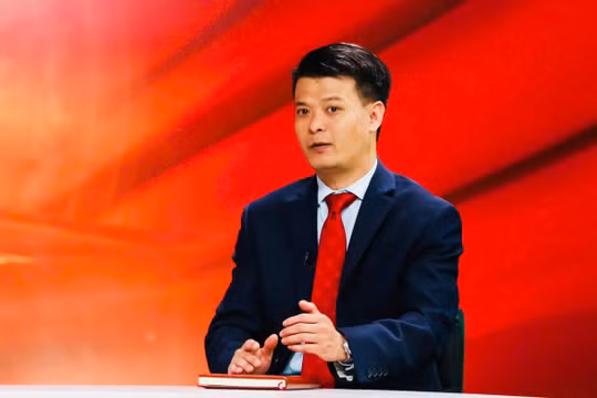 Sự thuyết phục và truyền cảm hứng là những điều kiện tiên quyết cho thành công trong công tác tư tưởng