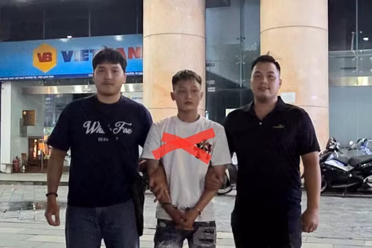Bắt giữ đối tượng truy nã nguy hiểm về tội cướp giật tài sản