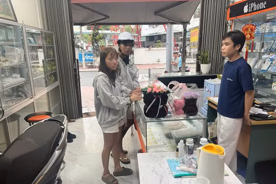 Tây Ninh: Đề nghị truy tố 4 bị can trong vụ cướp giật điện thoại