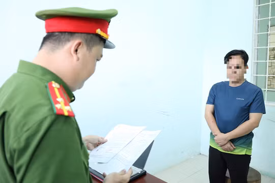 An Giang: Bắt tạm giam cựu giám đốc phòng giao dịch ngân hàng lừa đảo 1,2 tỷ đồng