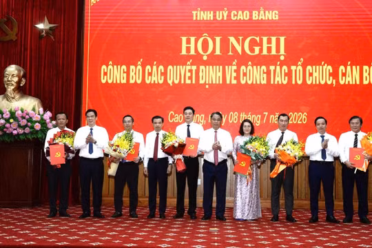 Ông Lê Văn Định được bổ nhiệm giữ chức Giám đốc Sở Công thương Cao Bằng