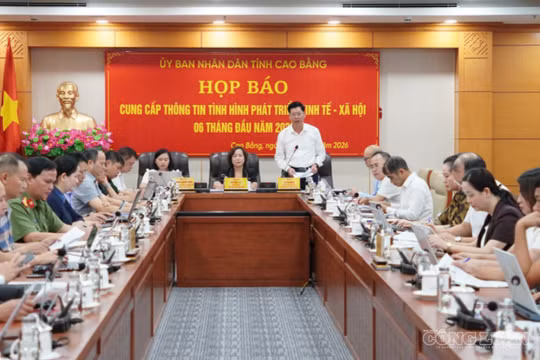 Cao Bằng: Triệt phá vụ án sử dụng mạng máy tính chiếm đoạt tài sản với số tiền khoảng 2.300 tỷ đồng