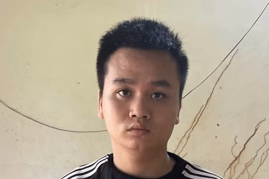 Phát hiện đối tượng truy nã trong nhóm công dân bị Campuchia bàn giao về Việt Nam