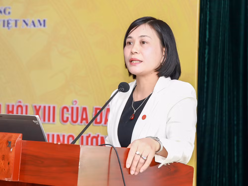 hoi nghi quan triet tuyen truyen va thuc hien nghi quyet dai hoi xiii cua dang bo khoi cac co quan trung uong hinh 2