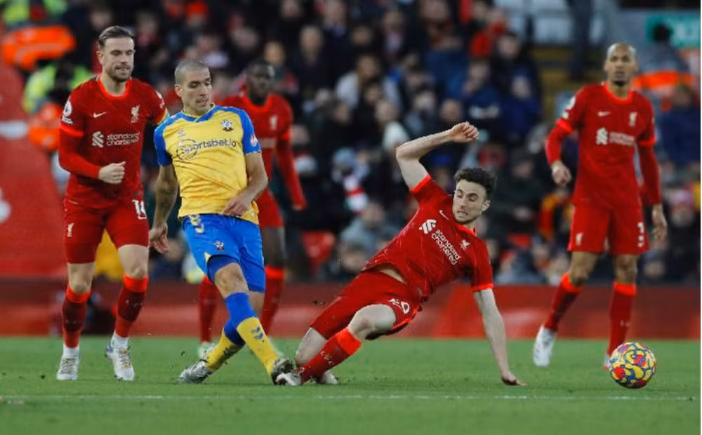 nhan dinh tran southampton vs liverpool 1h45 ngay 18 5 hinh 2