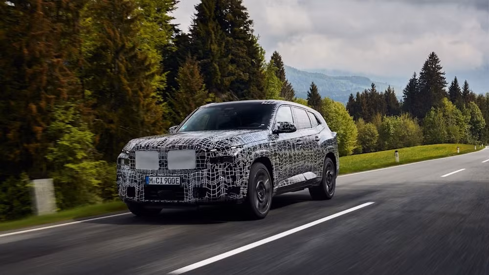lo dien hinh anh nguyen mau cua suv co lon bmw xm hinh 3