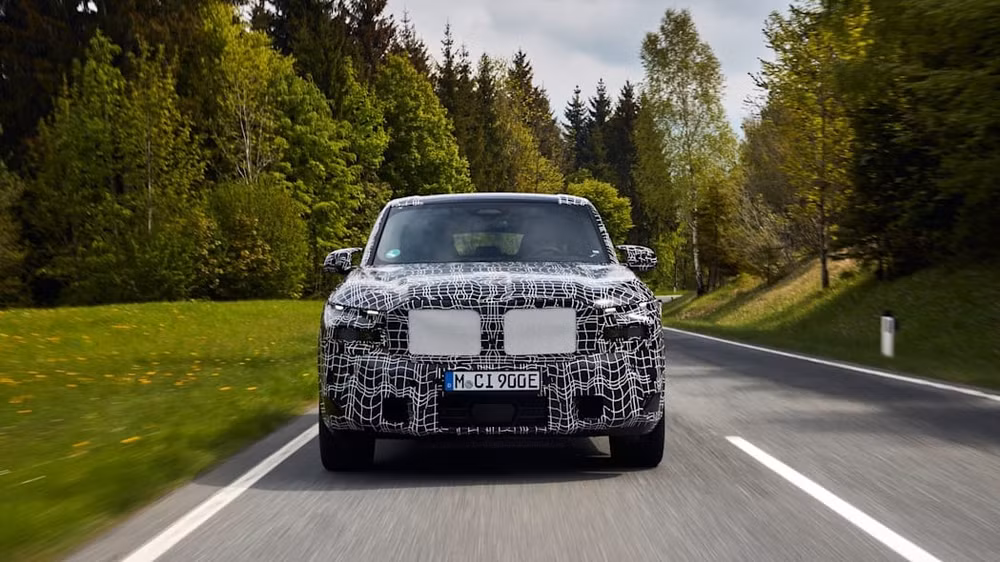 lo dien hinh anh nguyen mau cua suv co lon bmw xm hinh 2