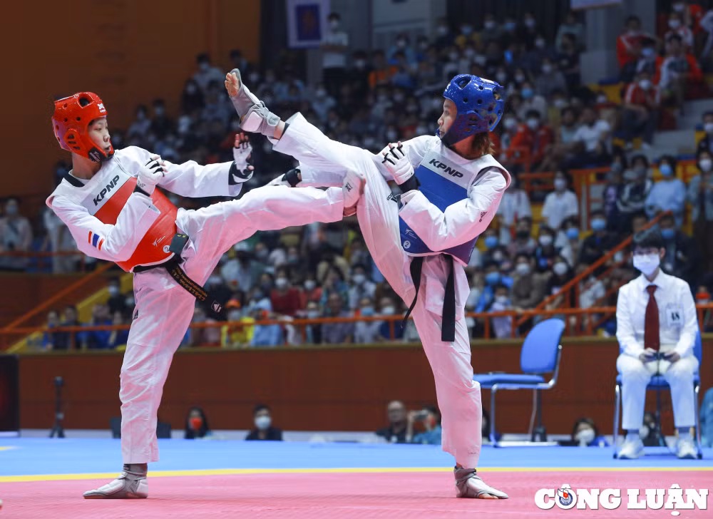 doi tuyen taekwondo viet nam xuat sac gianh 2 hcv 1 hcb noi dung doi khang hinh 1