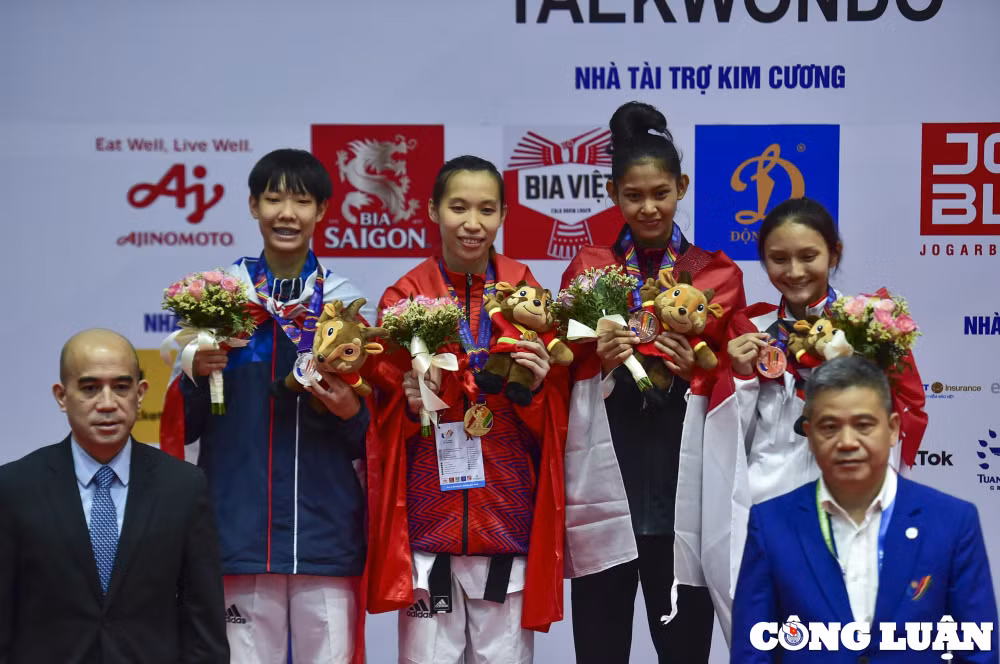 doi tuyen taekwondo viet nam xuat sac gianh 2 hcv 1 hcb noi dung doi khang hinh 2