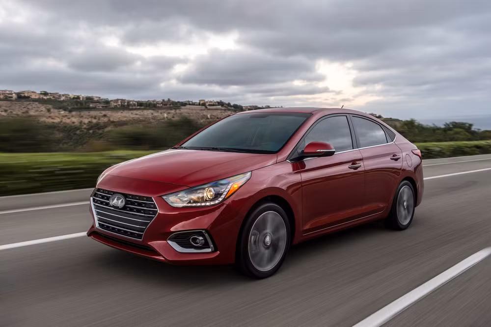 hyundai accent kia rio va k3 bi trieu hoi do co nguy co roi vo lang hinh 1