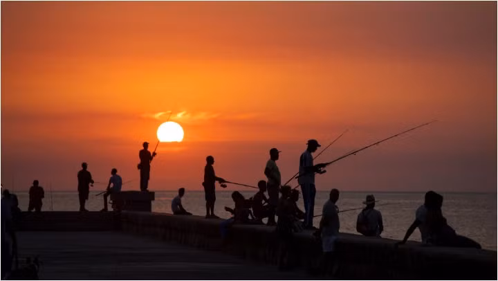 nha trang noi long han che tang cac chuyen bay den cuba hinh 1