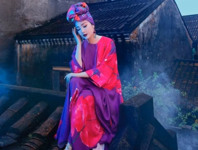 yeu cau go anh hoa hau giang my ngoi tren mai nha co hoi an hinh 1