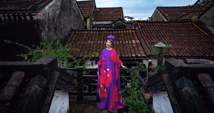 yeu cau go anh hoa hau giang my ngoi tren mai nha co hoi an hinh 5