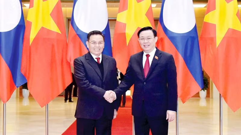 khong ngung cung co va nang tam moi quan he dac biet viet nam lao hinh 1