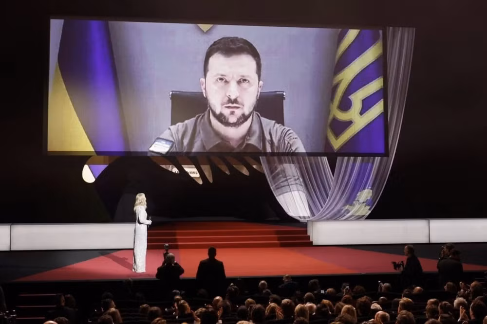 tong thong ukraine zelenskyy bat ngo phat bieu tai lien hoan phim cannes hinh 1