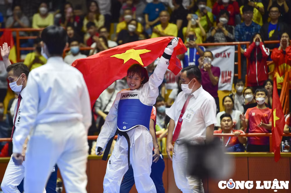 nhung hinh anh an tuong cua taekwondo viet nam tai sea games 31 trong ngay 17 5 hinh 18