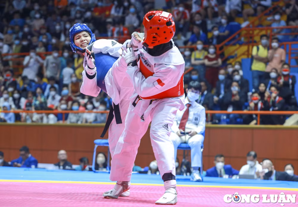 nhung hinh anh an tuong cua taekwondo viet nam tai sea games 31 trong ngay 17 5 hinh 15
