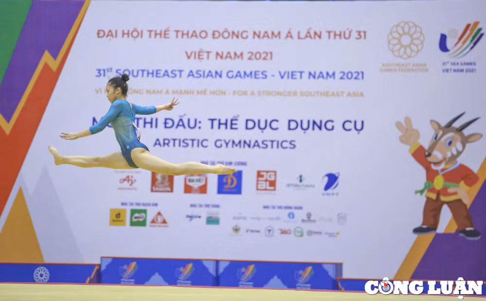 doi tuyen the duc dung cu nu viet nam an mung hut tam hcv sea games 31 hinh 1