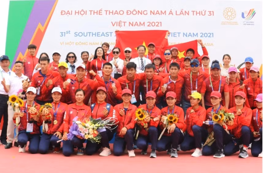 sea games 31 ngay 14 5 rowing dien kinh boi cung lap hat trick vang hinh 1