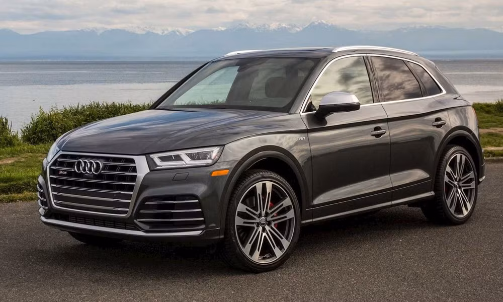 audi viet nam trieu hoi 726 xe q5 de kiem tra va thay the mieng bao ve hinh 1