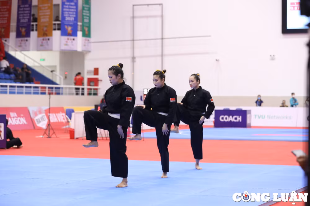 bo 3 nu vdv pencak silat viet nam gianh tam hcv dau tien cho viet nam hinh 3