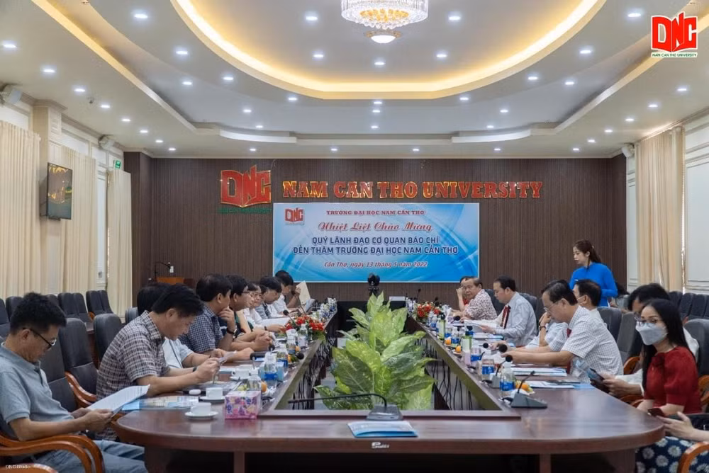 mo hinh doanh nghiep trong truong dai hoc da duoc ap dung thanh cong tai truong dai hoc nam can tho hinh 1