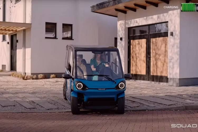 squad solar city car xe dien chay bang nang luong mat troi hinh 3