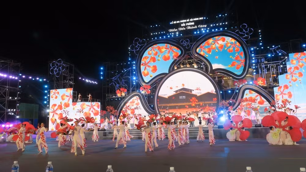 nhieu ca si noi tieng tham gia dem hoi hai phong diem den thanh cong hinh 1