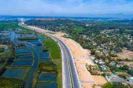 Dấu hiệu buông lỏng quản lý, điều hành để nợ đọng xây dựng cơ bản tràn lan trên địa bàn huyện Bình Sơn?