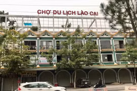 Giám đốc doanh nghiệp xây dựng chợ du lịch lớn nhất Lào Cai bị tạm hoãn xuất cảnh