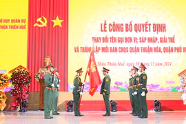 Công bố Quyết định về đổi tên Bộ Chỉ huy Quân sự tỉnh Thừa Thiên Huế