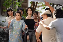 'Chị dâu' thu 70 tỷ đồng nhưng bất ngờ để mất ngôi vương