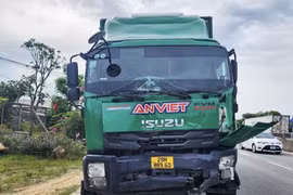 Truy tìm lái xe trong vụ tai nạn nghiêm trọng tại Hà Tĩnh