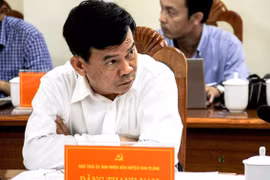 Huyện Kon Plông đề nghị tỉnh Kon Tum hủy bỏ Bằng khen với nguyên Chủ tịch huyện vì vướng sai phạm