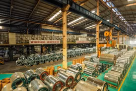 Thua lỗ trăm tỷ trong Quý 3/2024, VNSteel (TVN) thoái vốn toàn bộ khỏi RedstarCera (TRT)