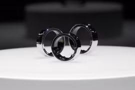 Cận cảnh chiếc nhẫn hỗ trợ sức khỏe đầu tiên - Galaxy Ring