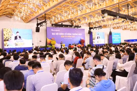 Năm 2024: Sacombank tăng tốc kinh doanh và chuyển đổi số, đặt mục tiêu tái cơ cấu thành công trước hạn