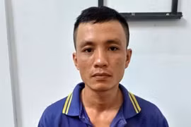 Bắt nghịch tử nhiều lần cầm dao đe doạ giết cả nhà ở Vĩnh Long