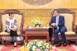 Chủ tịch Đại hội đồng UNESCO thăm và làm việc tai Ninh Bình