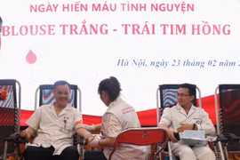 Bác sĩ hiến máu vì người bệnh: Có người đã hiến máu đến trên 40 lần