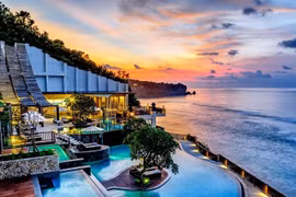 Phát triển quá 'nóng', Bali tạm ngừng xây thêm khách sạn trong 10 năm tới