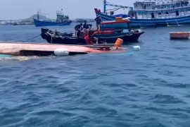 Tìm kiếm ngư dân mất tích trên vùng biển Phú Quý