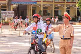 Xây dựng văn hóa tự giác chấp hành pháp luật về giao thông trong lứa tuổi học sinh