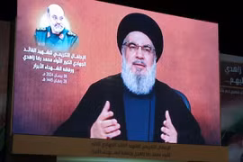 Hezbollah thề đáp trả 'dứt khoát' việc Israel giết chết chỉ huy hàng đầu