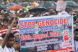 Bangladesh quá tải vì hơn một triệu người Rohingya chạy sang từ Myanmar