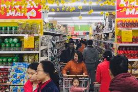 Ngày Tết và tiết kiệm